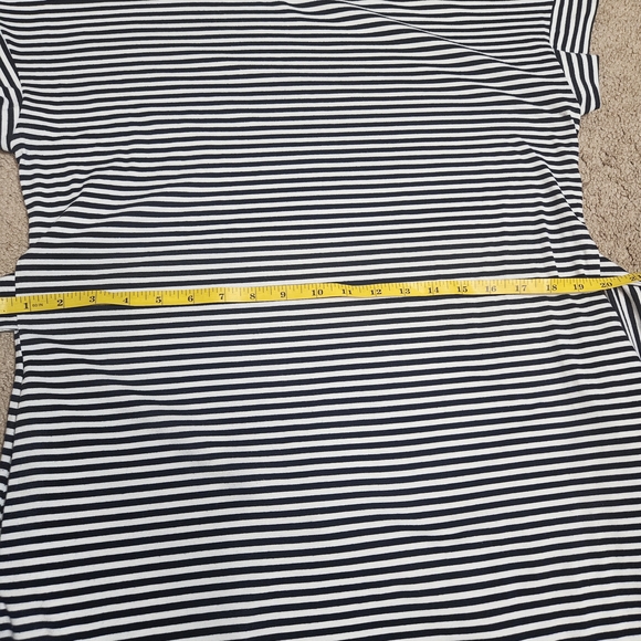 Elegant Striped Black and White Midi Dress - Picture 5 of 7